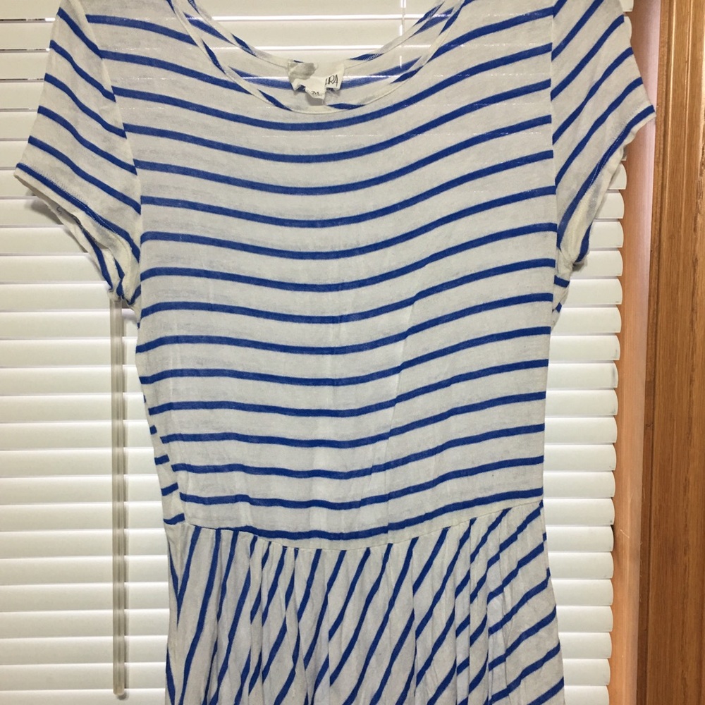 White and blue peplum top